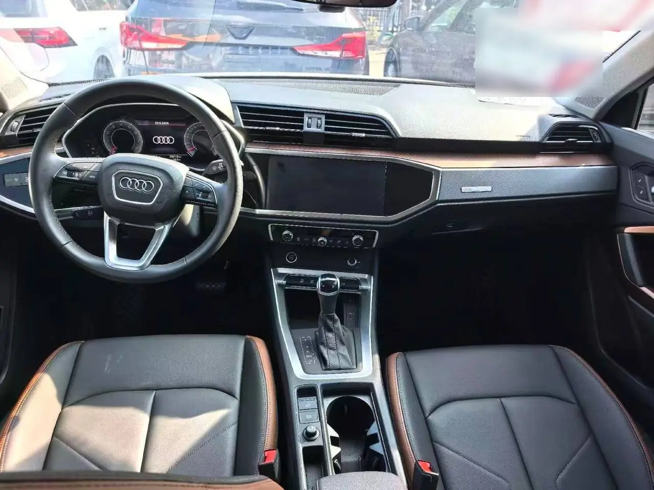 Audi Q3 35 TFSI, фото 5