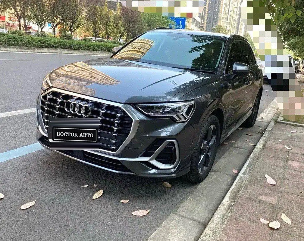 Audi Q3 35 TFSI, фото 1