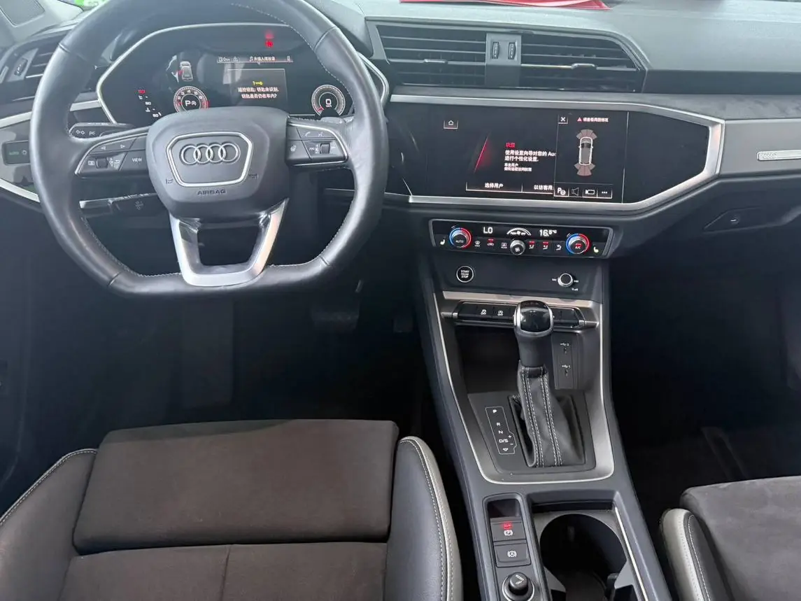 Audi Q3 35 TFSI, фото 6