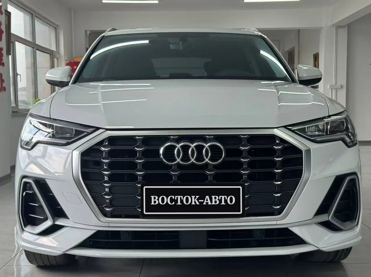 Audi Q3 35 TFSI, фото 2