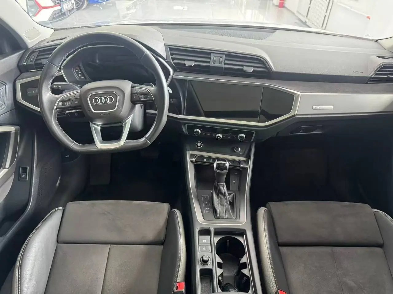 Audi Q3 35 TFSI, фото 7