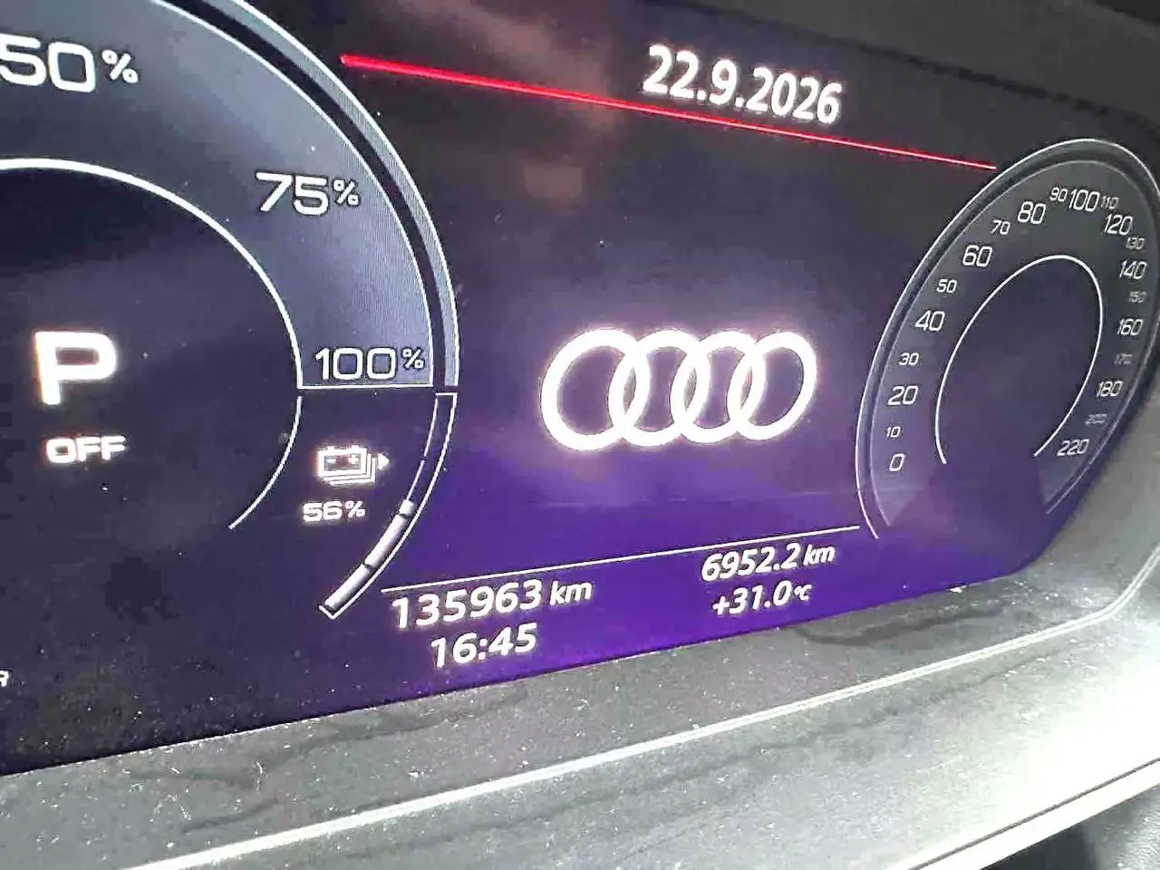 Audi Q4 e-tron 40, фото 7