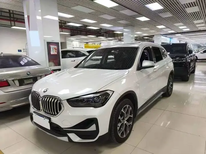 BMW X1 sDrive20Li 1.5T