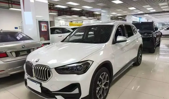 BMW X1 sDrive20Li 1.5T