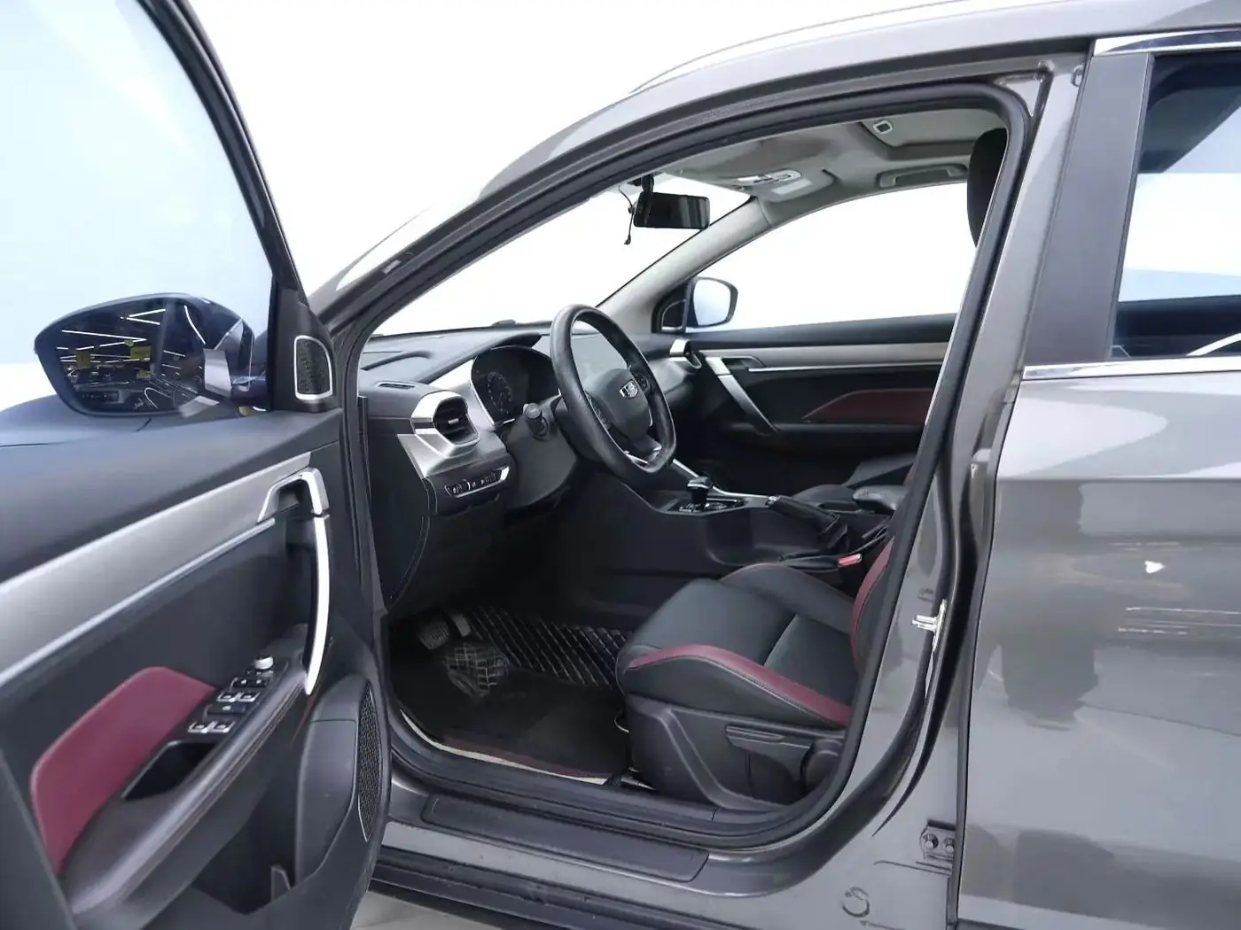 Geely Coolray 1.4T Platinum, фото 8