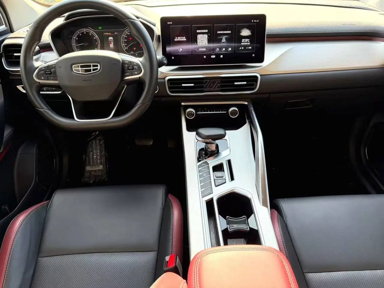 Geely Coolray 1.4T DCT, фото 2
