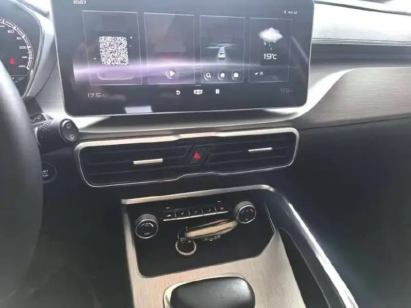 Geely Coolray 1.4T DCT, фото 6
