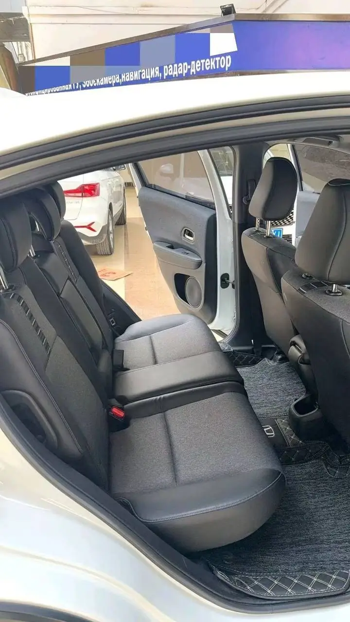 Honda XR-V 1.5 CVT Obsidian, фото 13