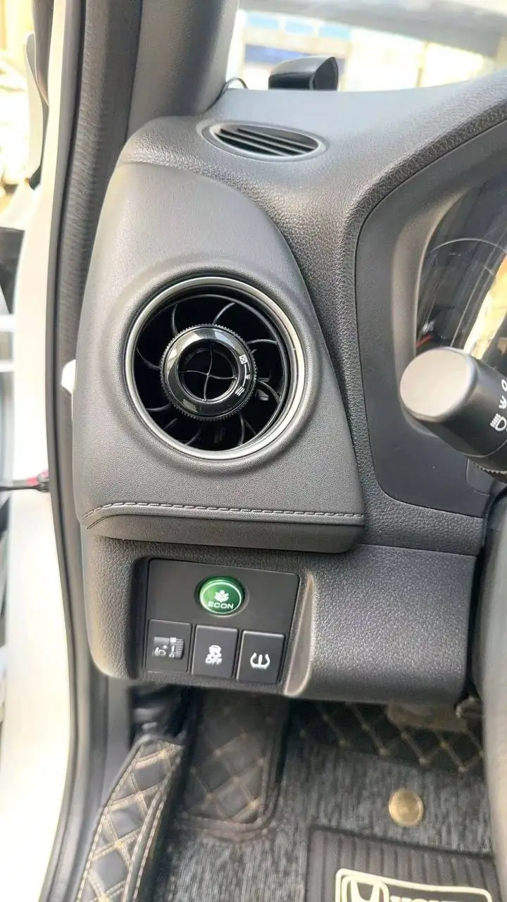 Honda XR-V 1.5 CVT Obsidian, фото 15