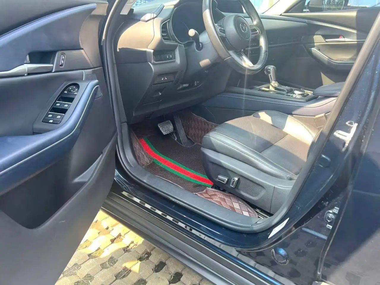 Mazda CX-30 2.0 AT, фото 3