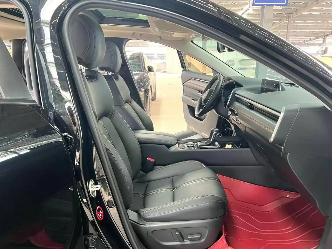 Mazda CX-50 2.0 AT, фото 7
