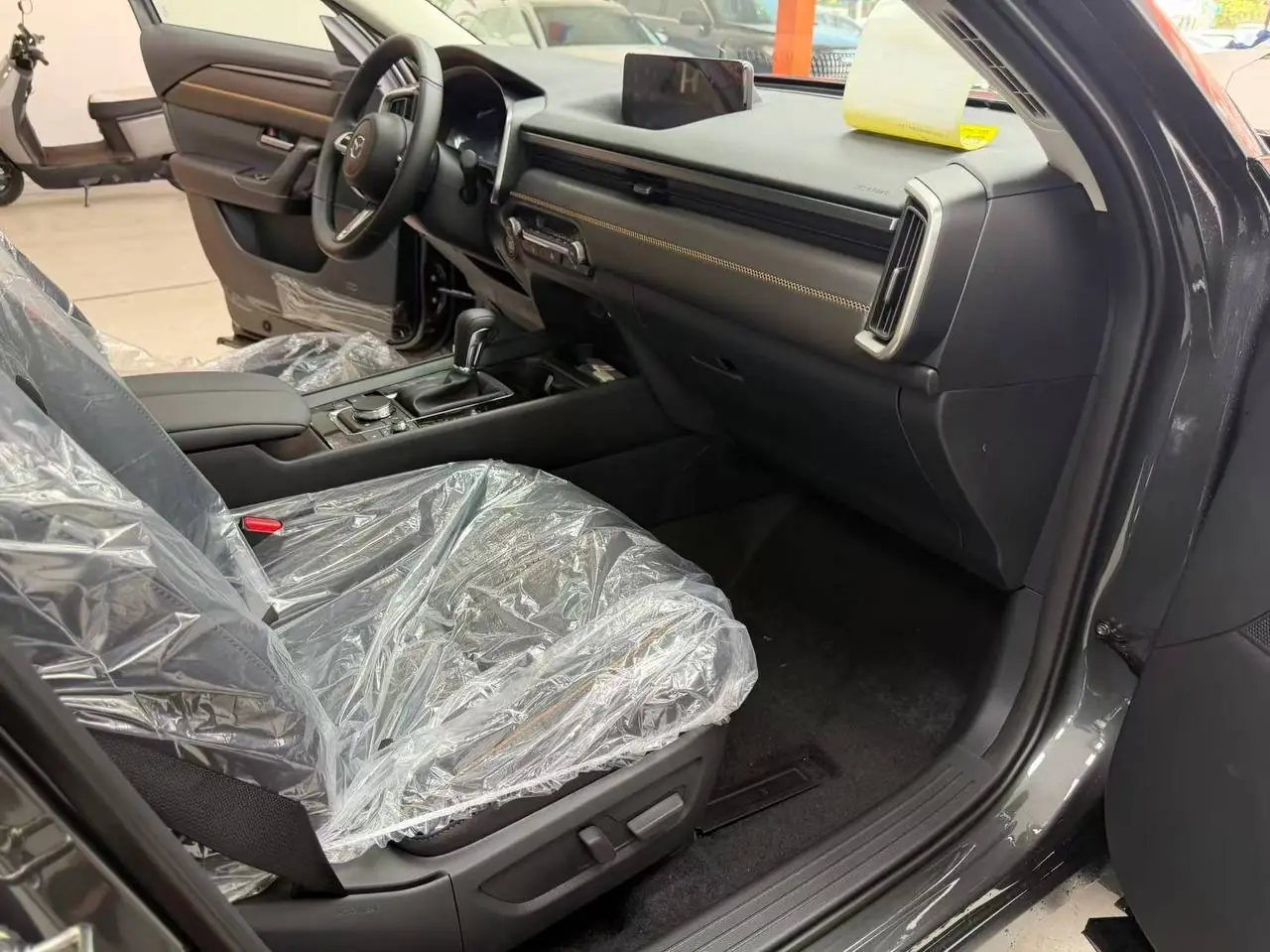 Mazda CX-50 2.0 AT, фото 10
