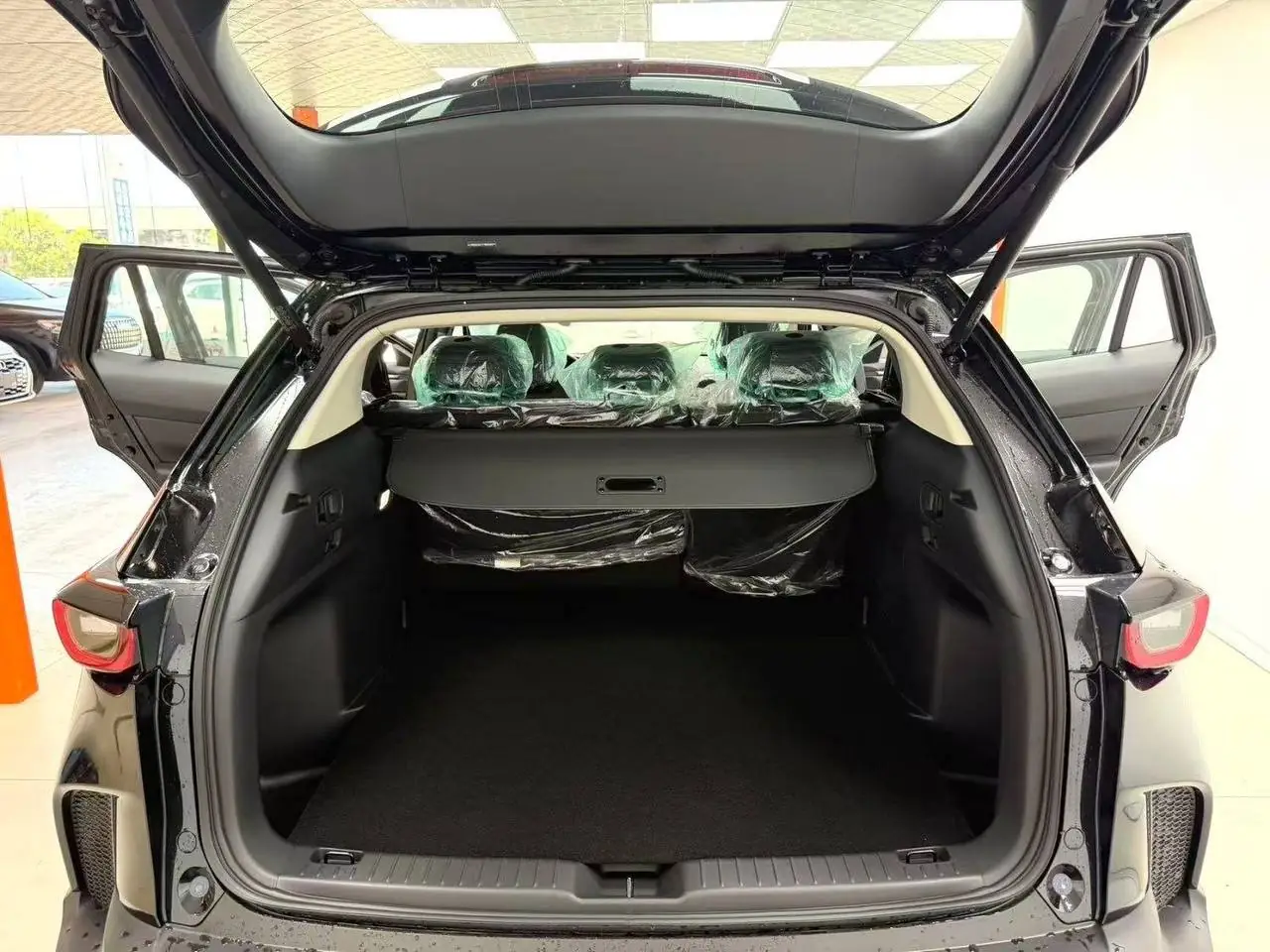 Mazda CX-50 2.0 AT, фото 12