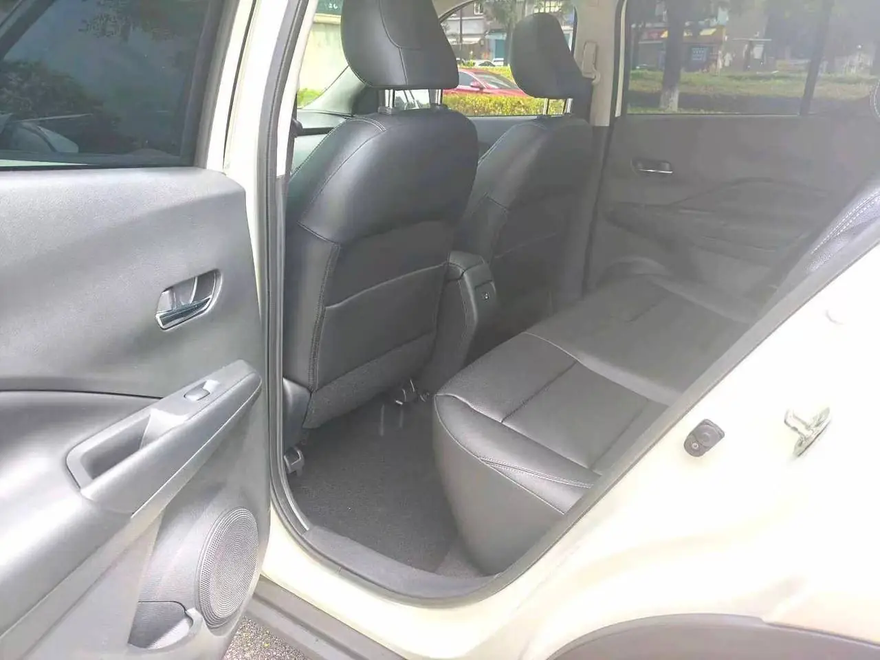 Nissan Kicks 1.5 XV Deluxe, фото 11