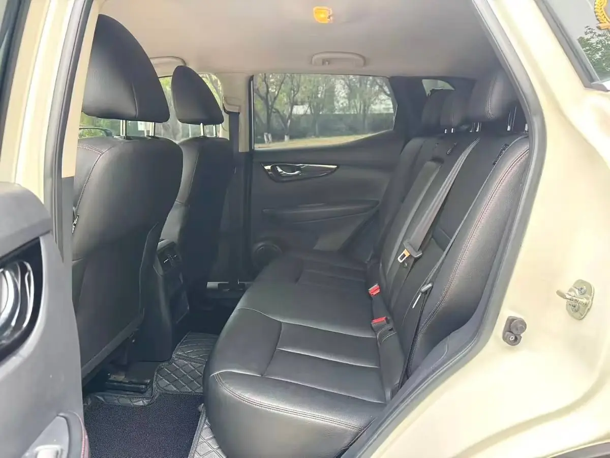 Nissan Qashqai 2.0 CVT XV, фото 8