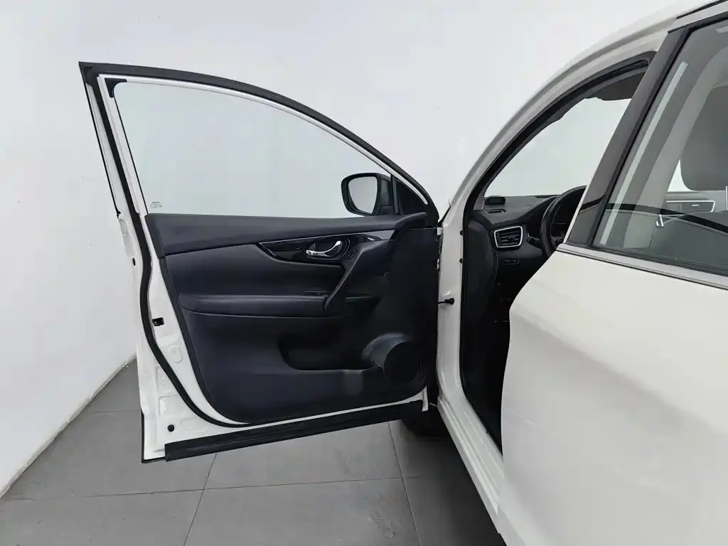 Nissan Qashqai 2.0L, фото 8