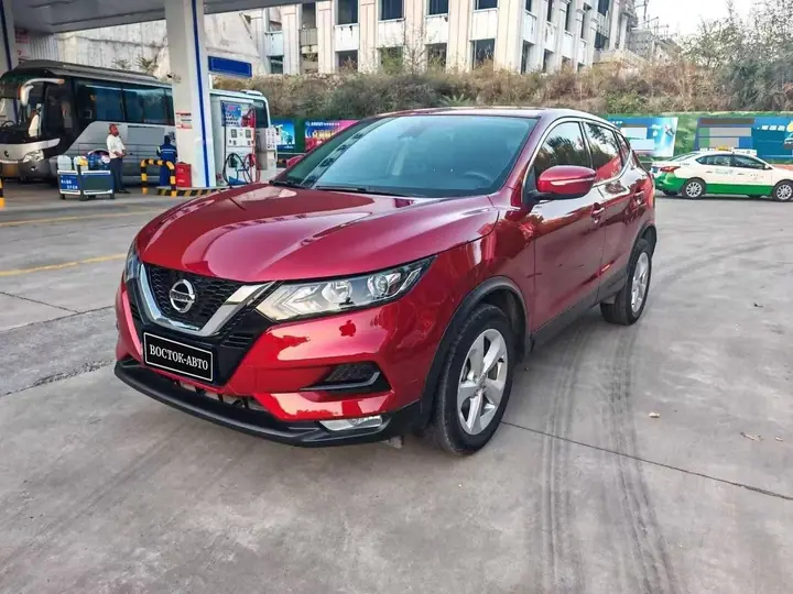Nissan Qashqai 2.0 CVT