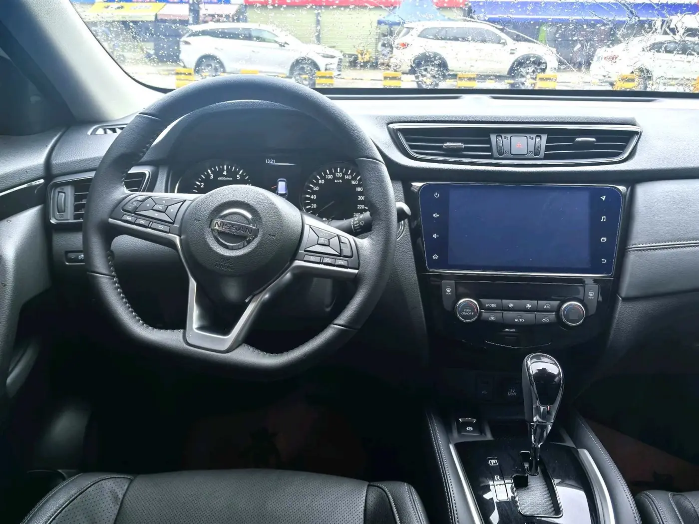 Nissan X-Trail 2.0, фото 5