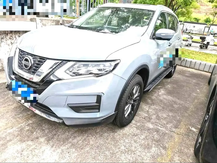 Nissan X-Trail 2.0