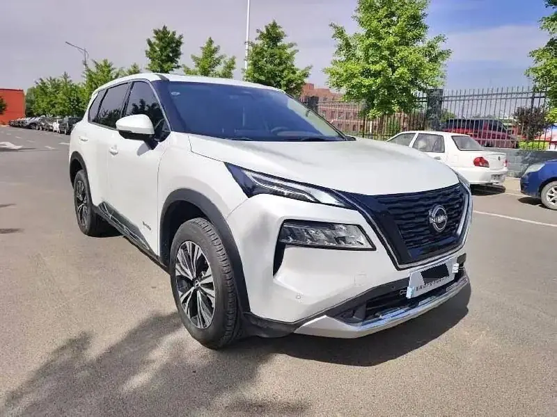 Nissan X-Trail e-POWER, фото 1