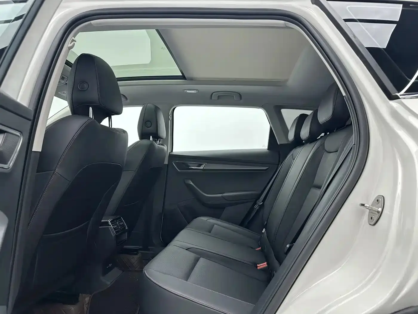 Skoda Karoq 1.4T, фото 6