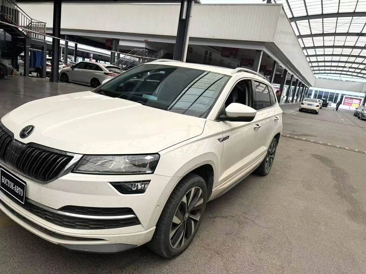 Skoda Karoq 1.4 TSI DSG, фото 1
