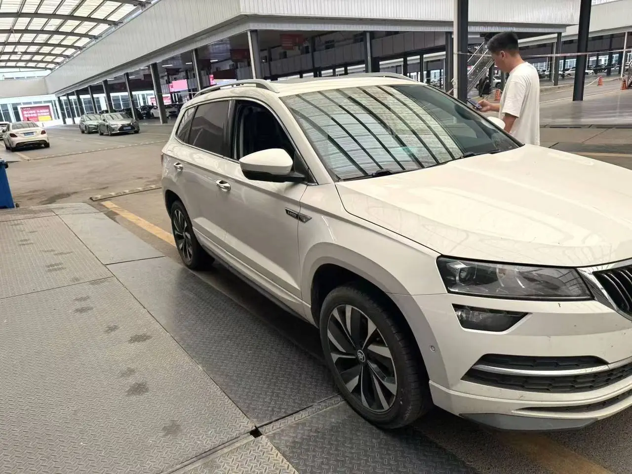 Skoda Karoq 1.4 TSI DSG, фото 3