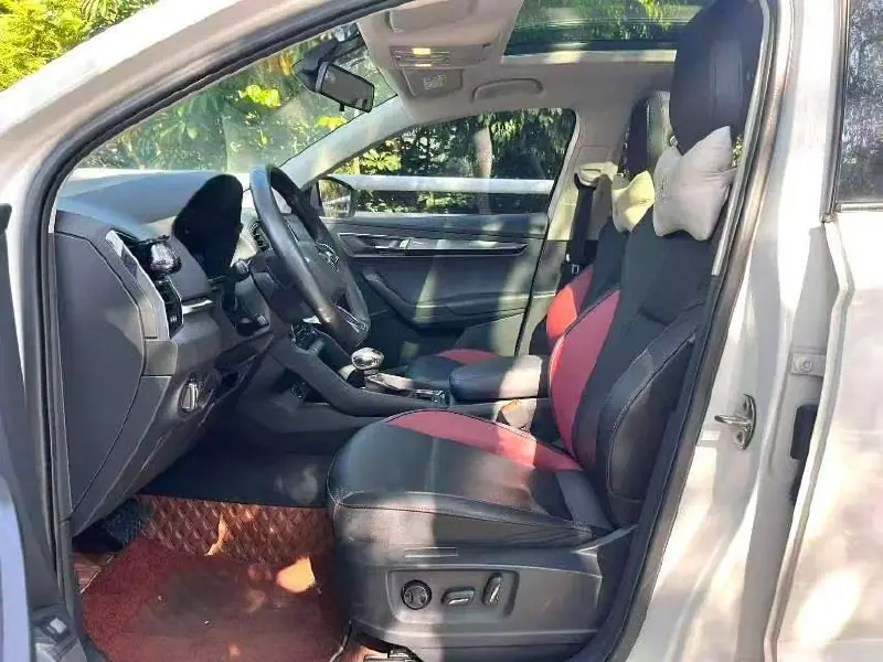 Skoda Karoq 1.4 TSI DSG, фото 4