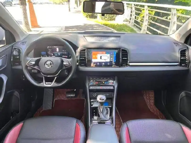 Skoda Karoq 1.4 TSI DSG, фото 5