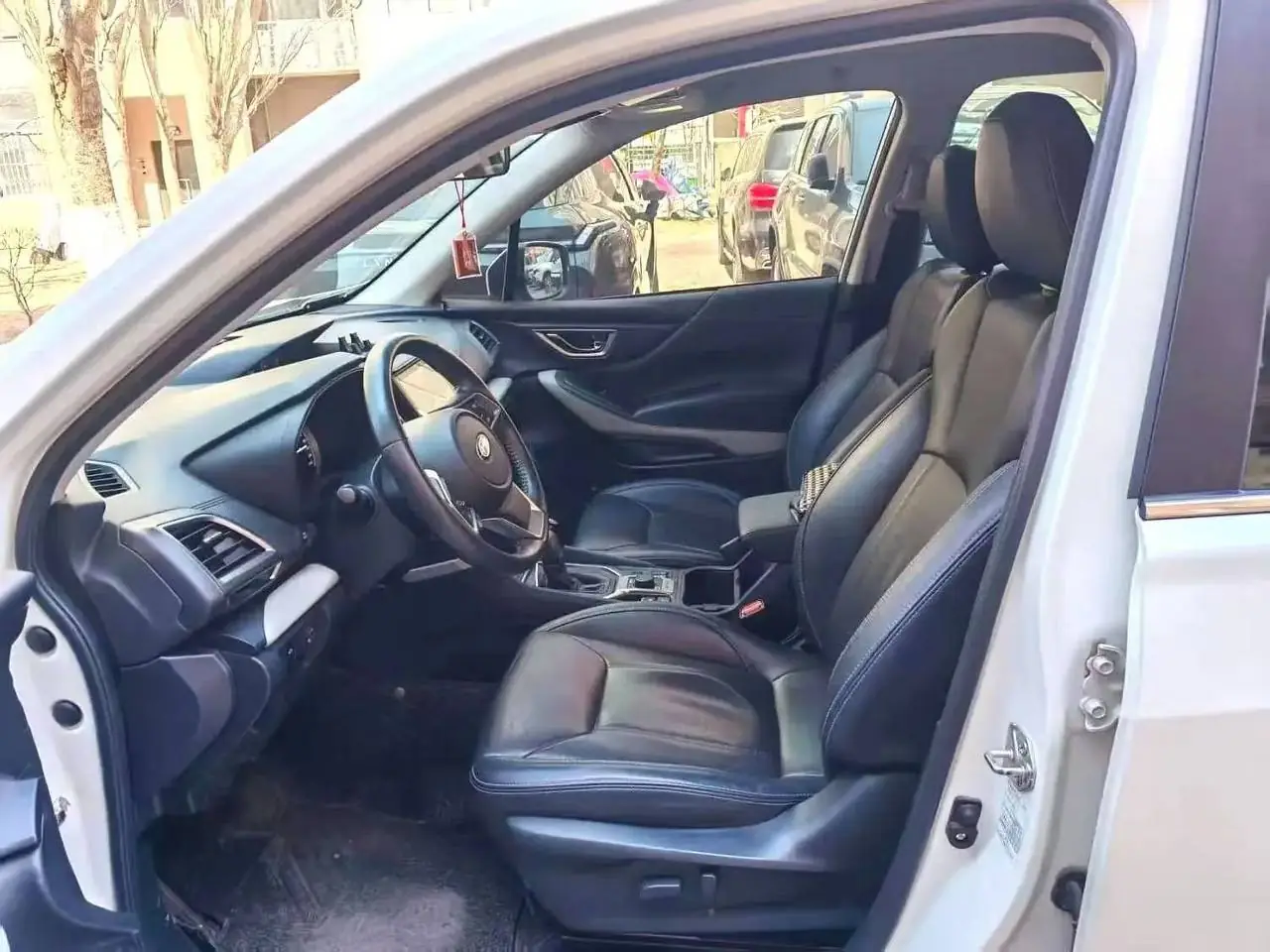Subaru Forester 2.0i EyeSight, фото 3