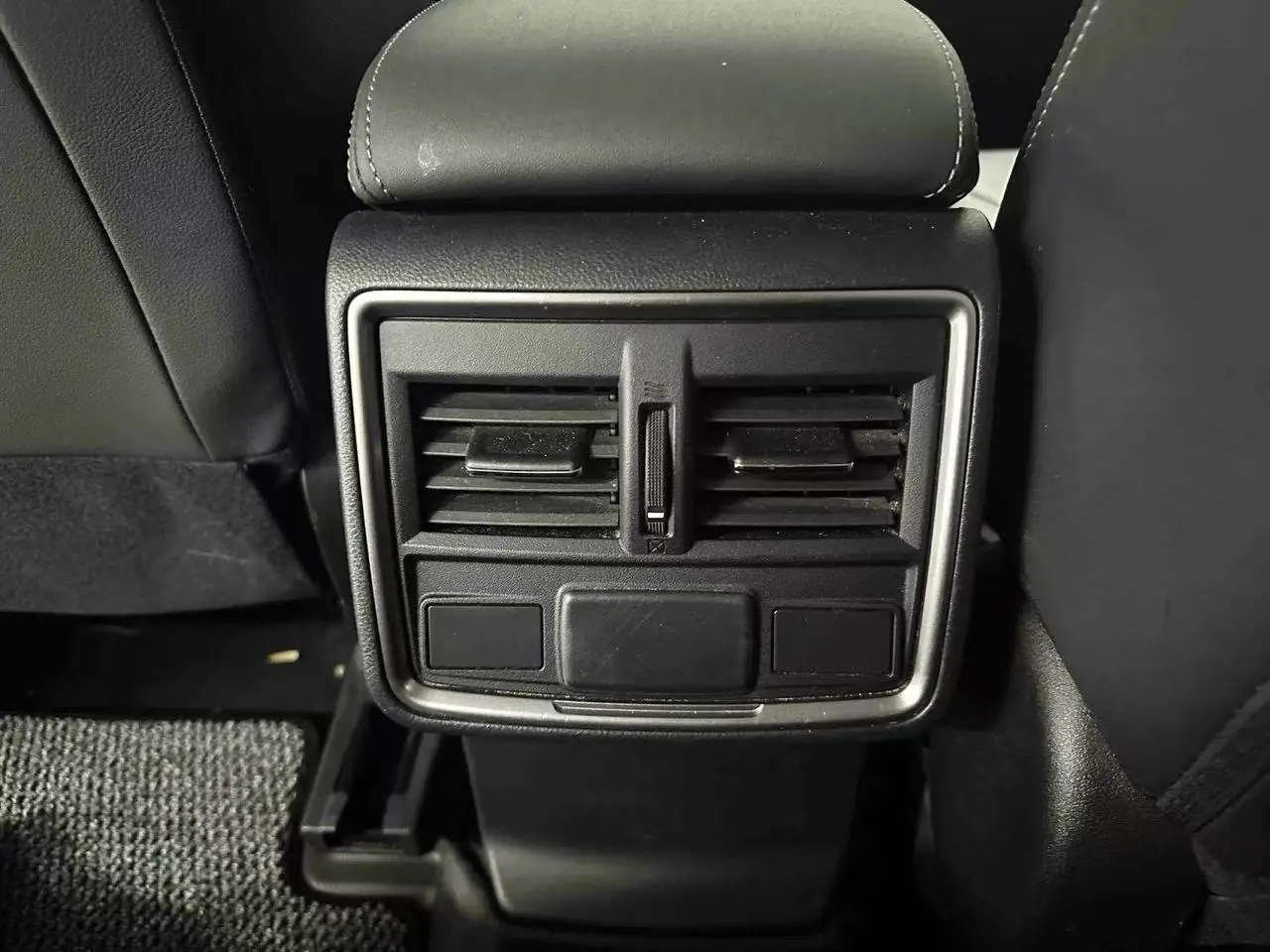 Subaru Forester 2.0i AWD, фото 8
