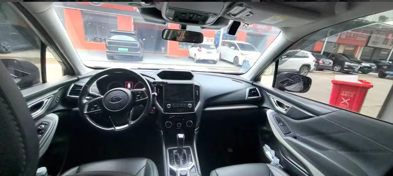 Subaru Forester 2.0i EyeSight, фото 4