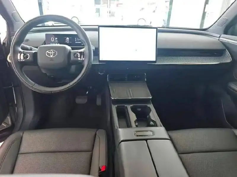 Toyota bZ3X 520 Pro, фото 5