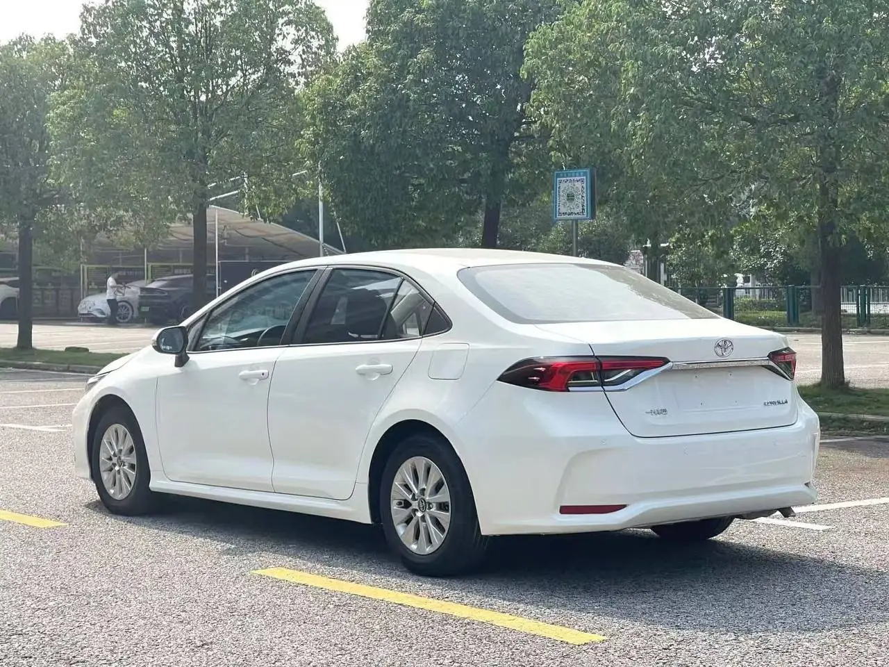 Toyota Corolla 1.5 CVT, фото 8