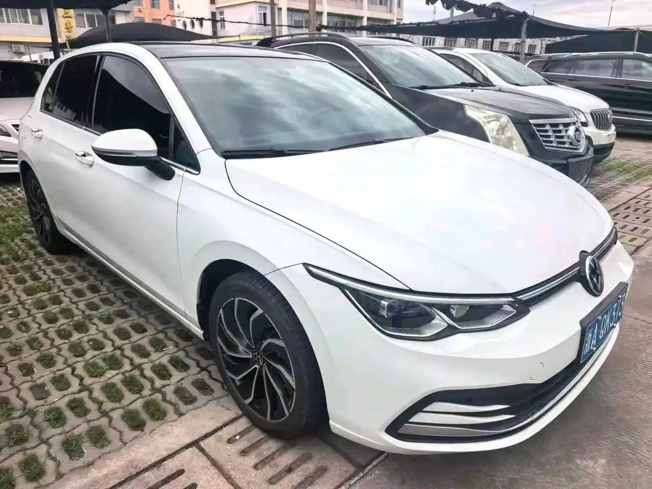 Volkswagen Golf 8 Pro 1.4TSI, фото 1