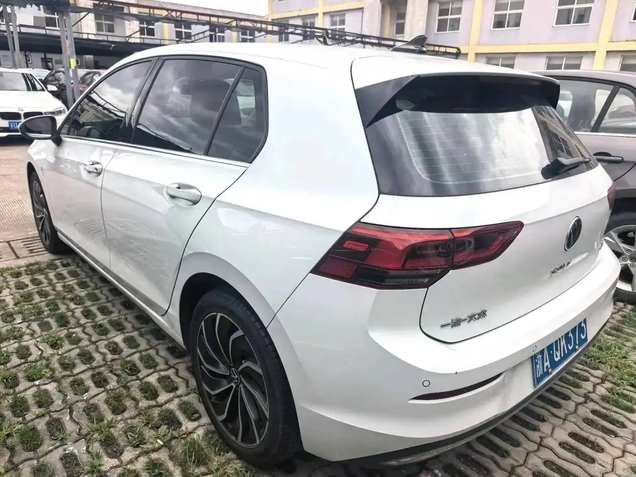 Volkswagen Golf 8 Pro 1.4TSI, фото 6