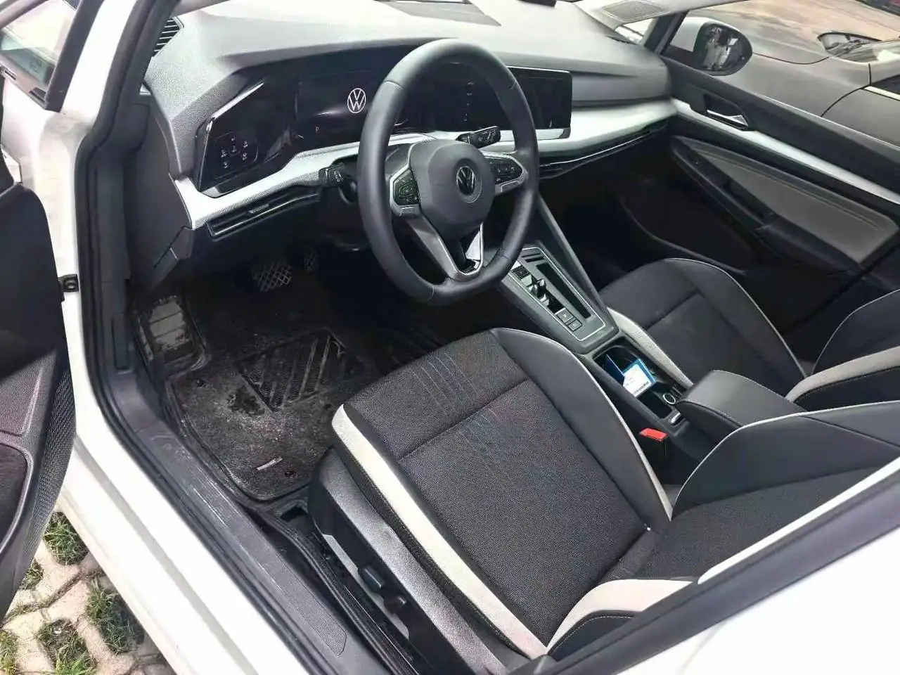 Volkswagen Golf 8 Pro 1.4TSI, фото 7