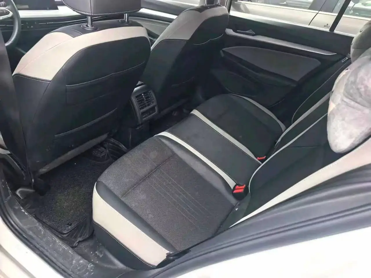 Volkswagen Golf 8 Pro 1.4TSI, фото 9