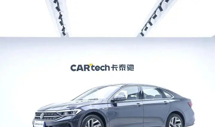Volkswagen Sagitar 1.5T