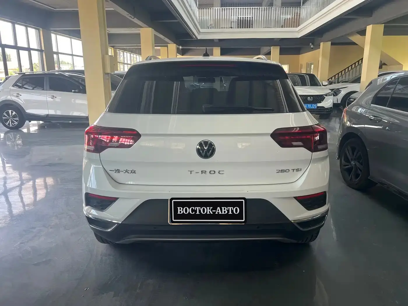 Volkswagen T-ROC 1.4T, фото 4