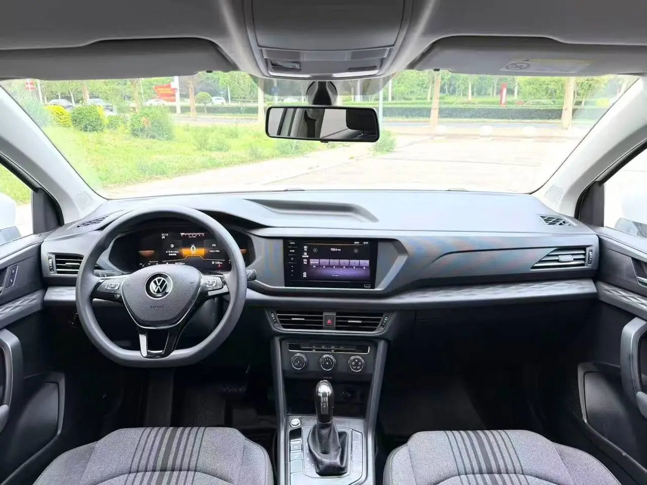Volkswagen Tharu 280TSI 2WD Comfort, фото 5