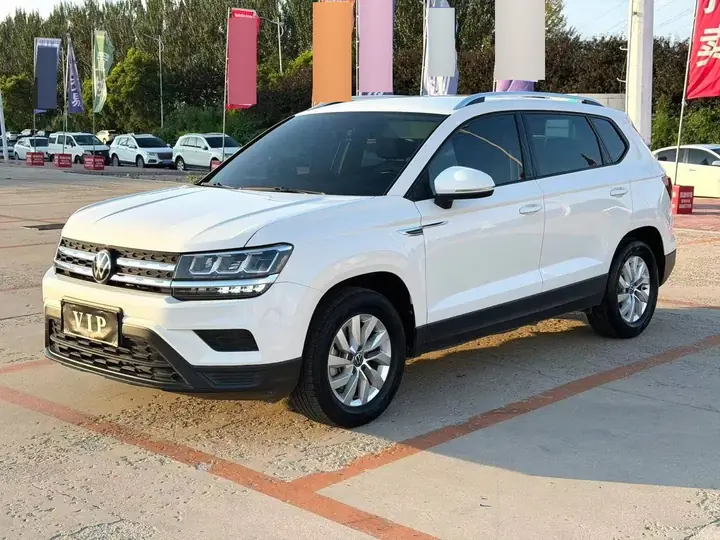 Volkswagen Tharu 280TSI