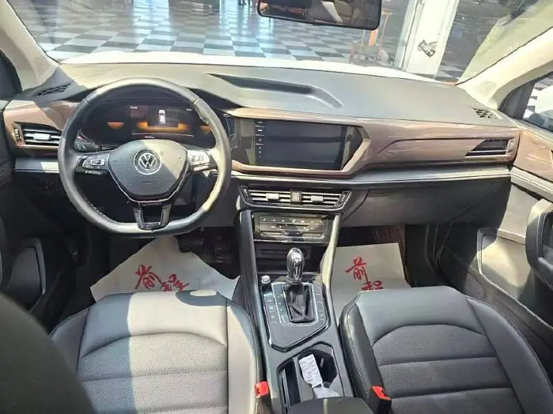 Volkswagen Tharu 280TSI, фото 5