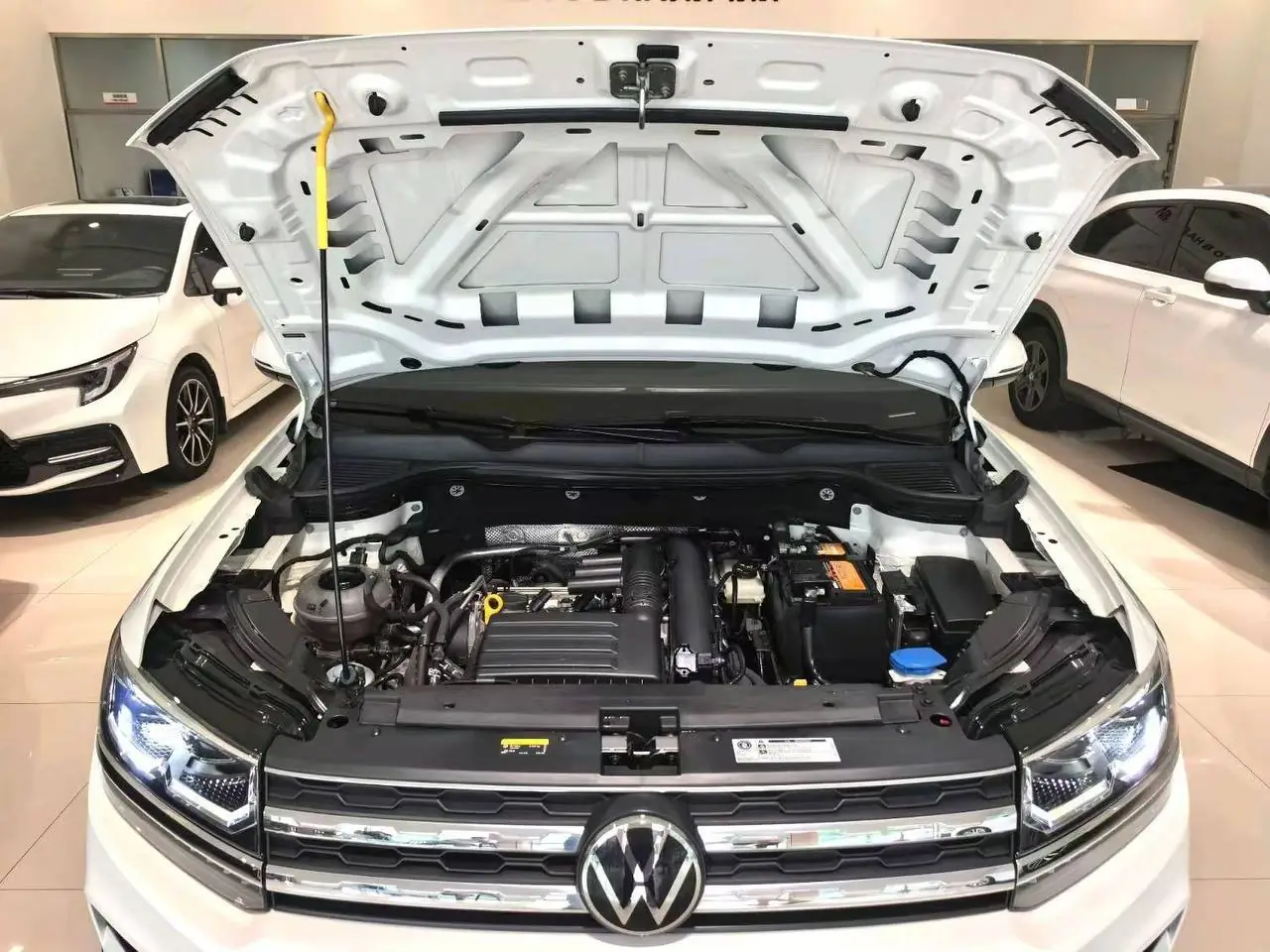 Volkswagen Tharu 280TSI, фото 9