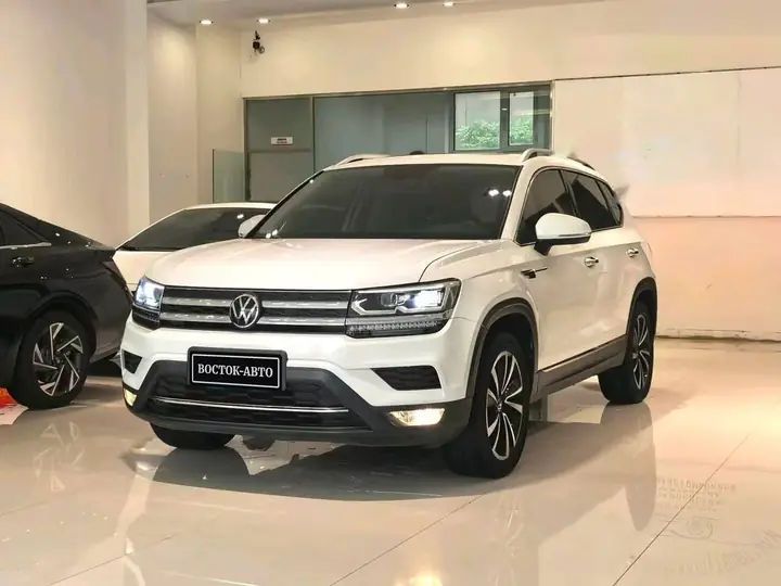 Volkswagen Tharu 280TSI