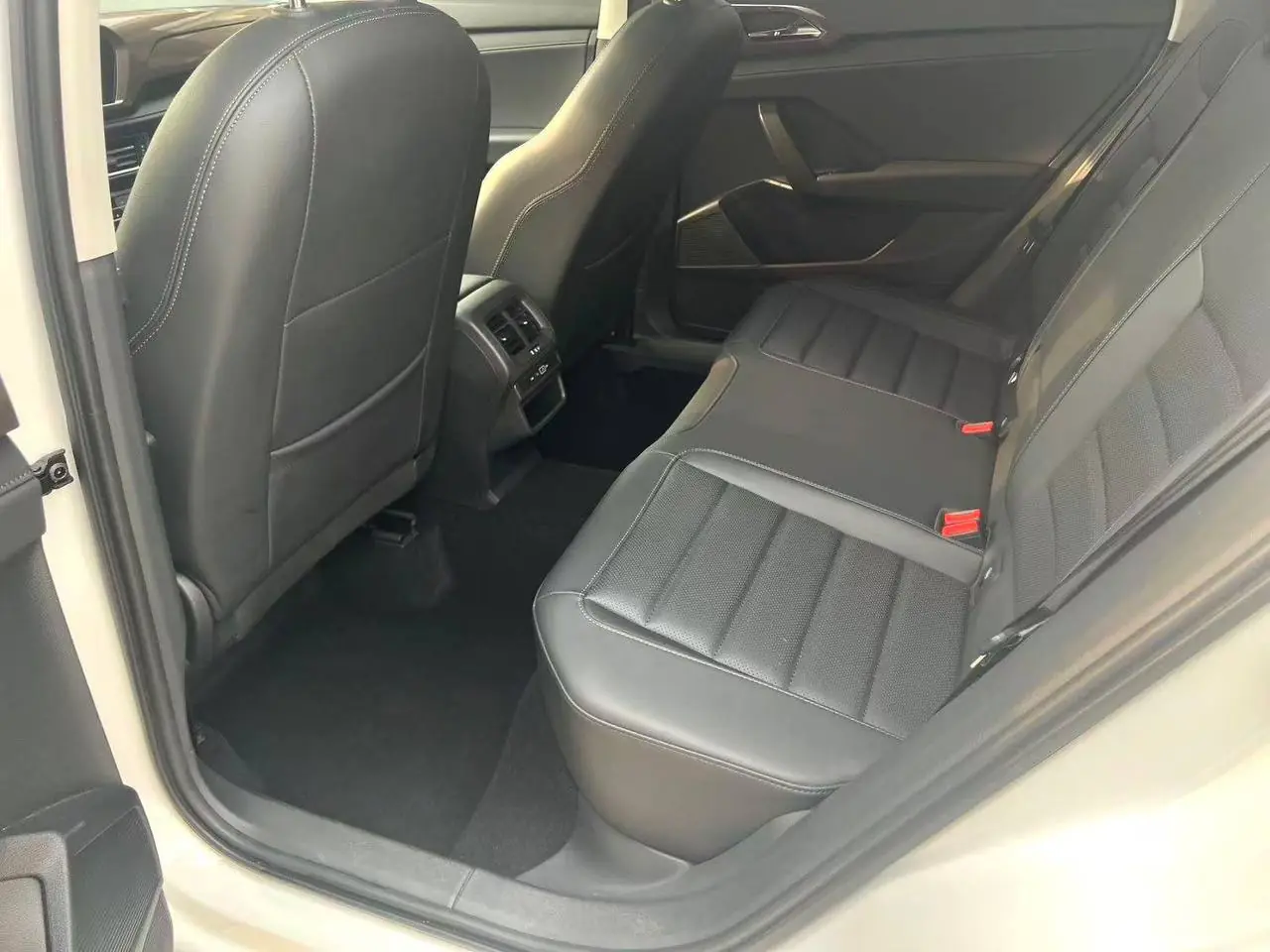 Volkswagen Tharu 280TSI, фото 11