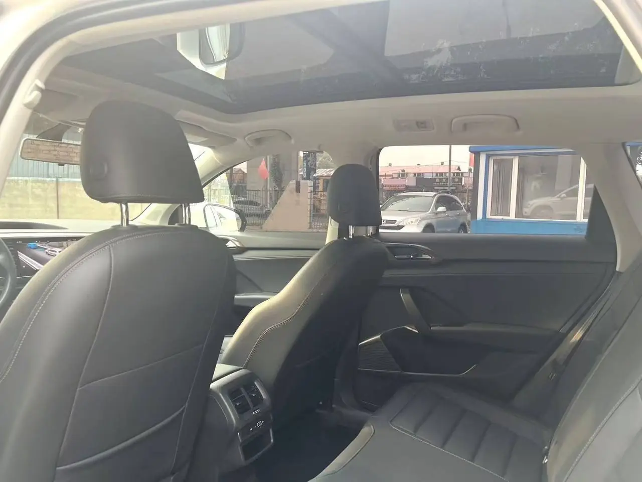 Volkswagen Tharu 280TSI, фото 12