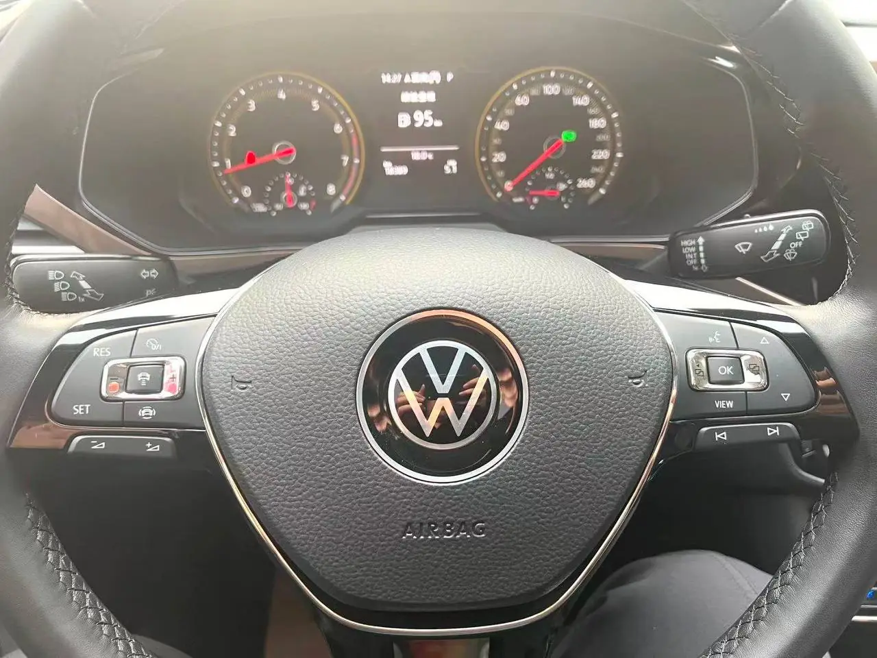 Volkswagen Tharu 280TSI, фото 7