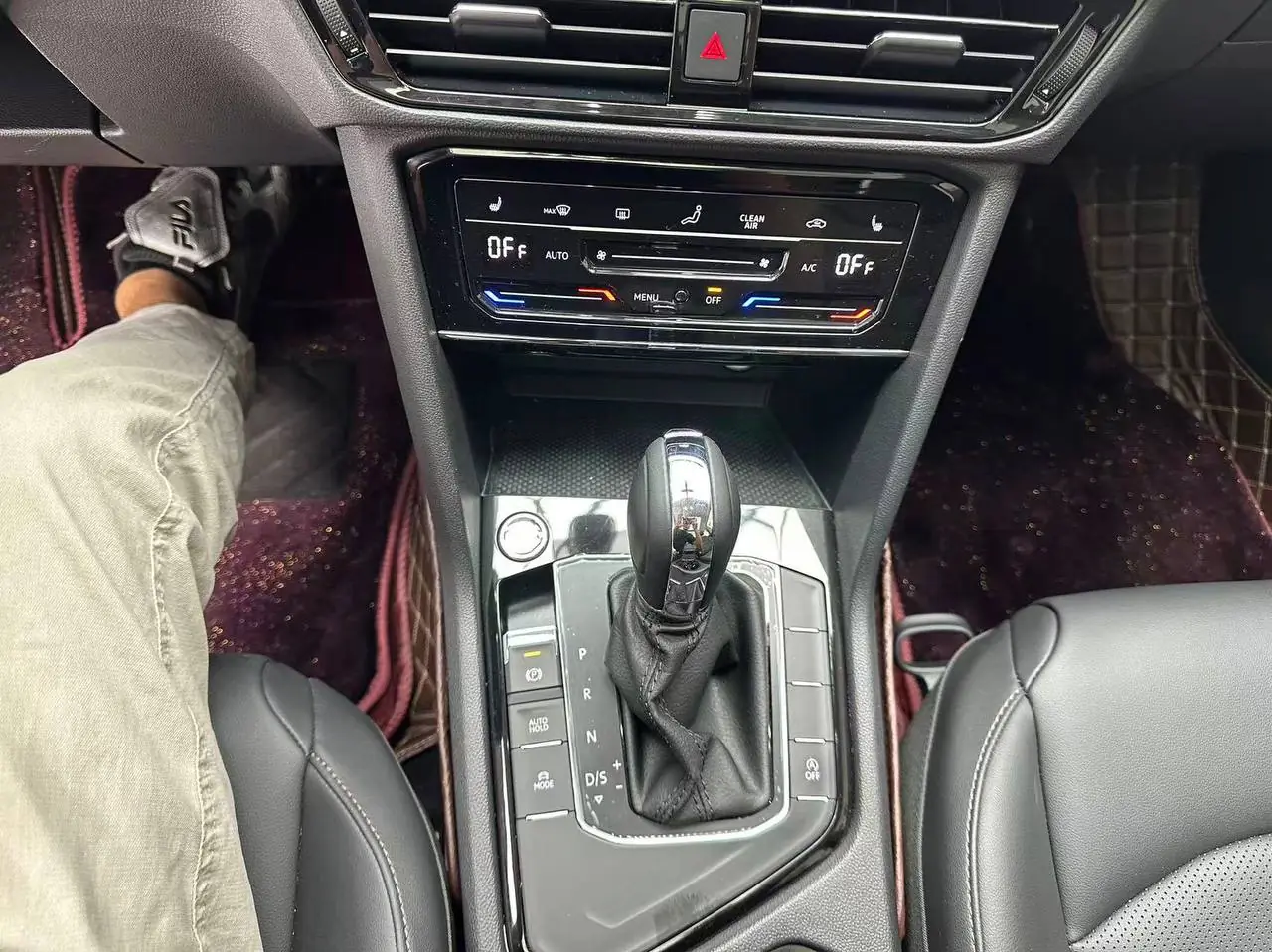 Volkswagen Tharu 280TSI, фото 11