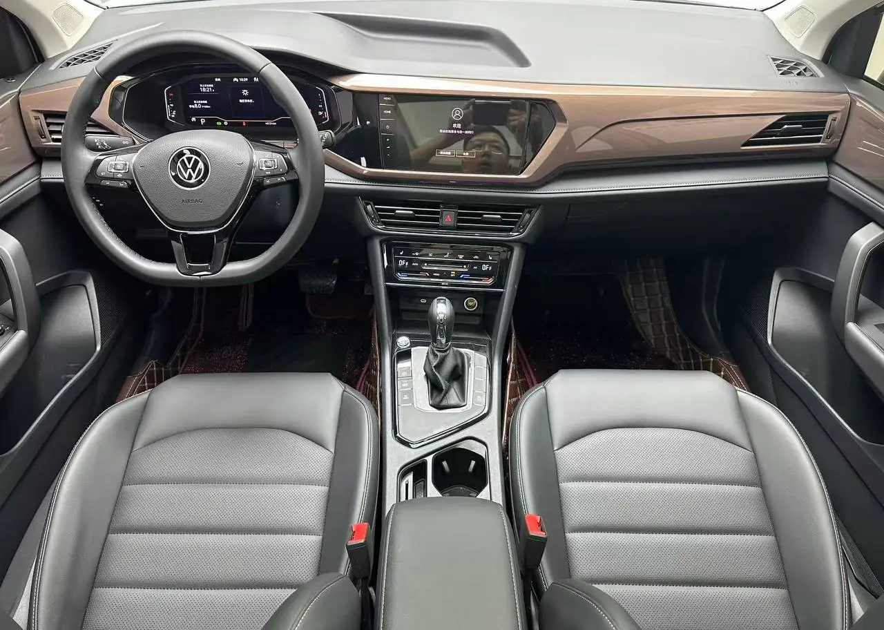 Volkswagen Tharu 280TSI, фото 12